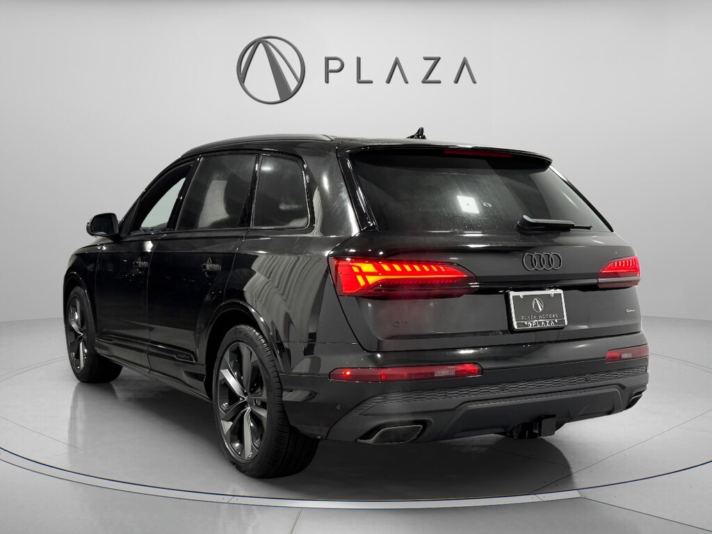 New 2026 Audi Q7 55 Premium SUV