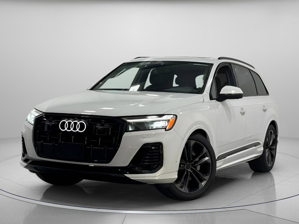 New 2026 Audi Q7 55 Premium SUV