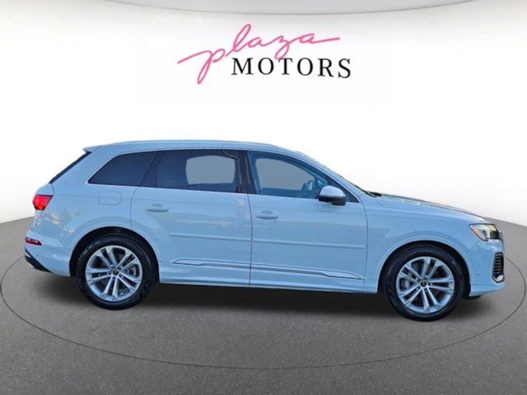 Certified 2025 Audi Q7 55 Premium SUV