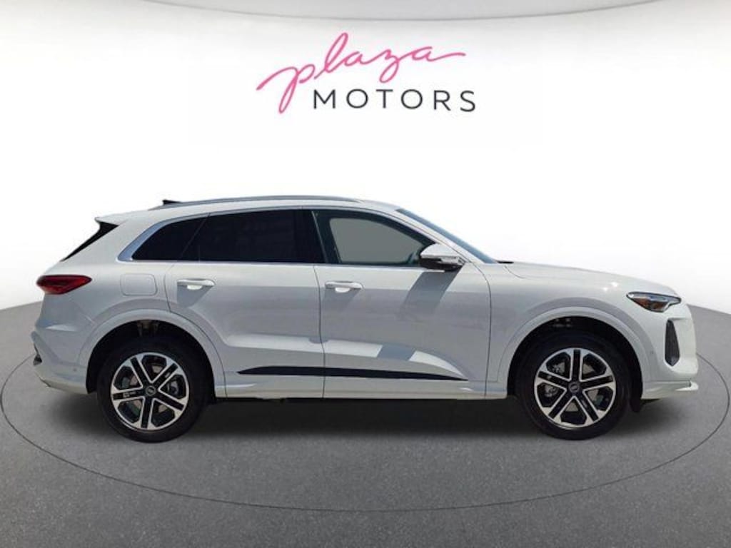 New 2026 Audi Q5 2.0T Premium SUV