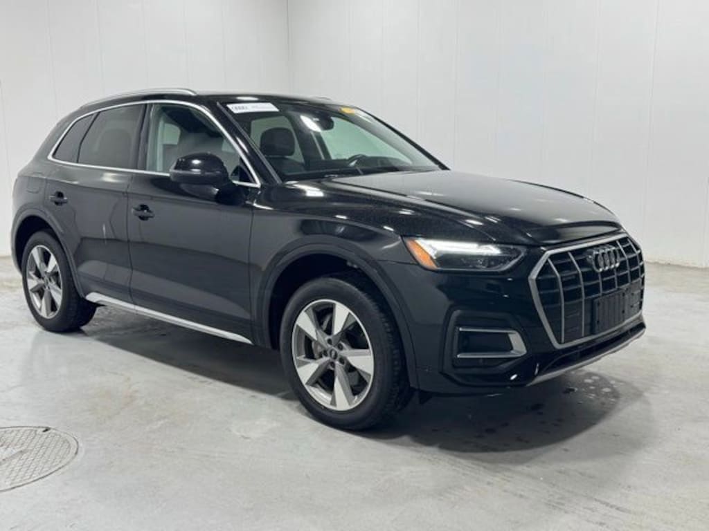 Certified 2023 Audi Q5 40 Premium SUV