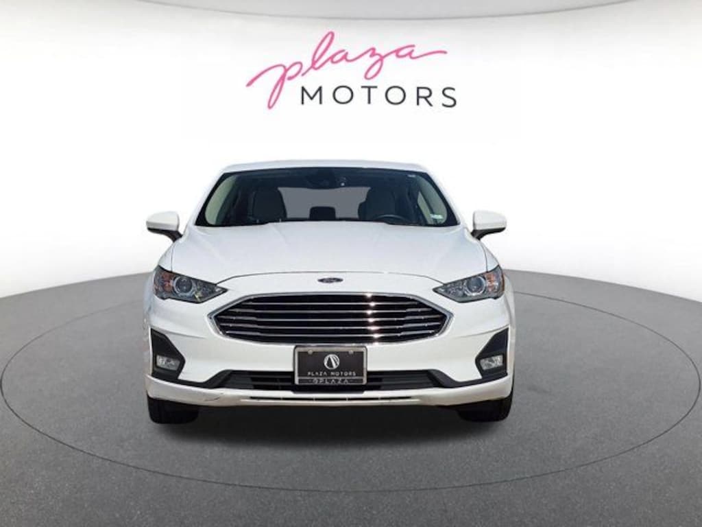 Used 2020 Ford Fusion SE Sedan