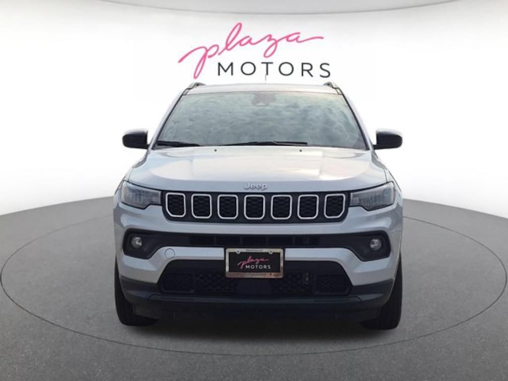 Used 2025 Jeep Compass Latitude SUV