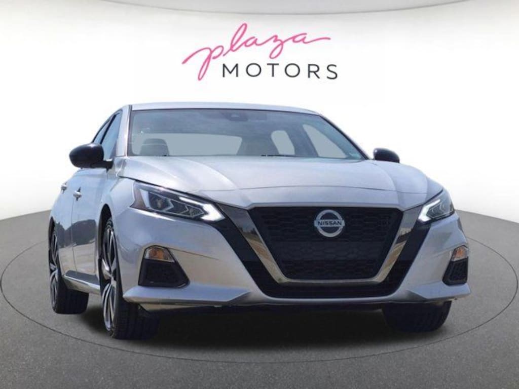 Used 2022 Nissan Altima 2.5 SR Sedan
