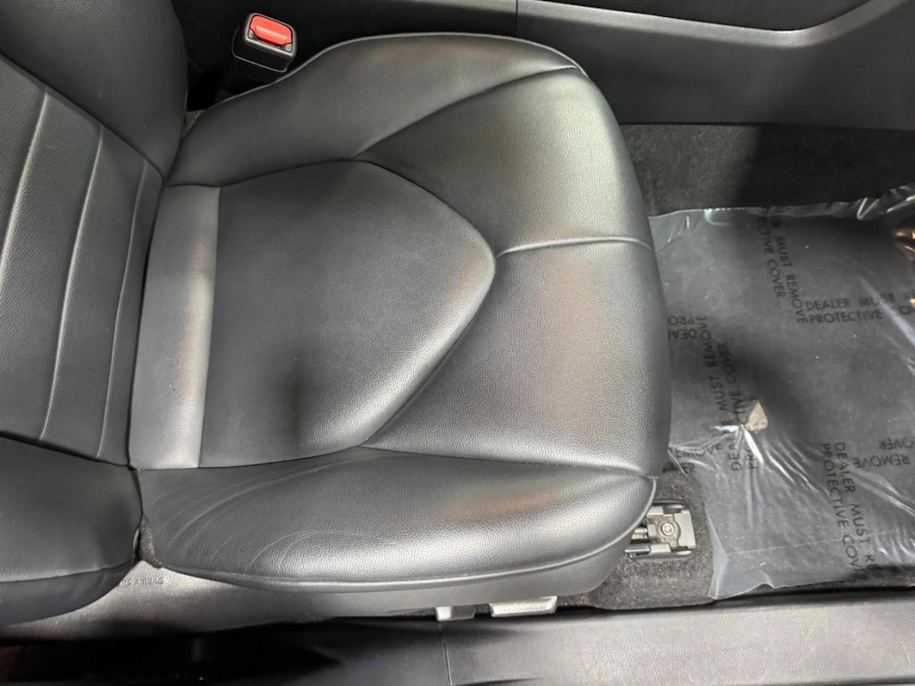 Used 2024 Toyota Highlander LE SUV