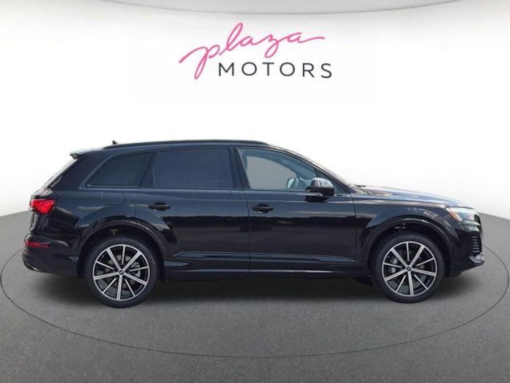 New 2026 Audi Q7 45 Premium SUV