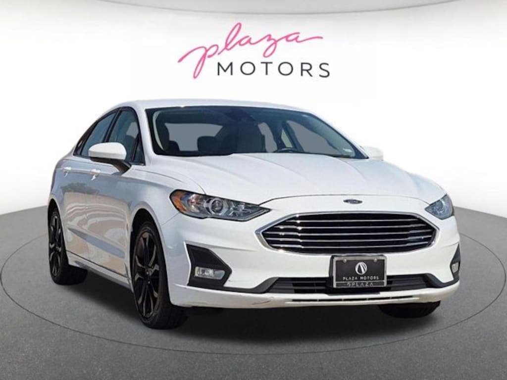 Used 2020 Ford Fusion SE Sedan