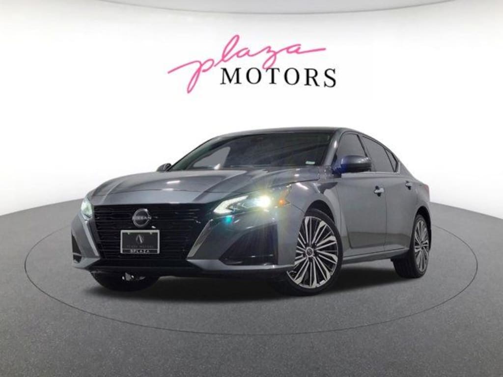 Used 2023 Nissan Altima 2.5 SL Sedan