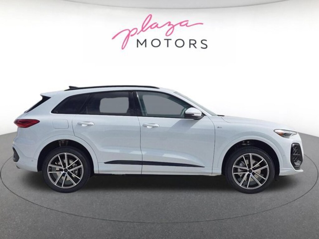 New 2026 Audi Q5 2.0T Premium SUV