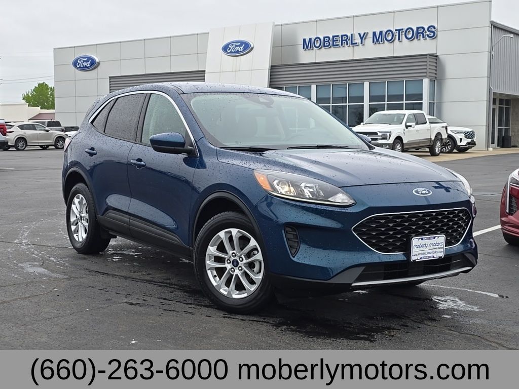 2020 Ford Escape SE
