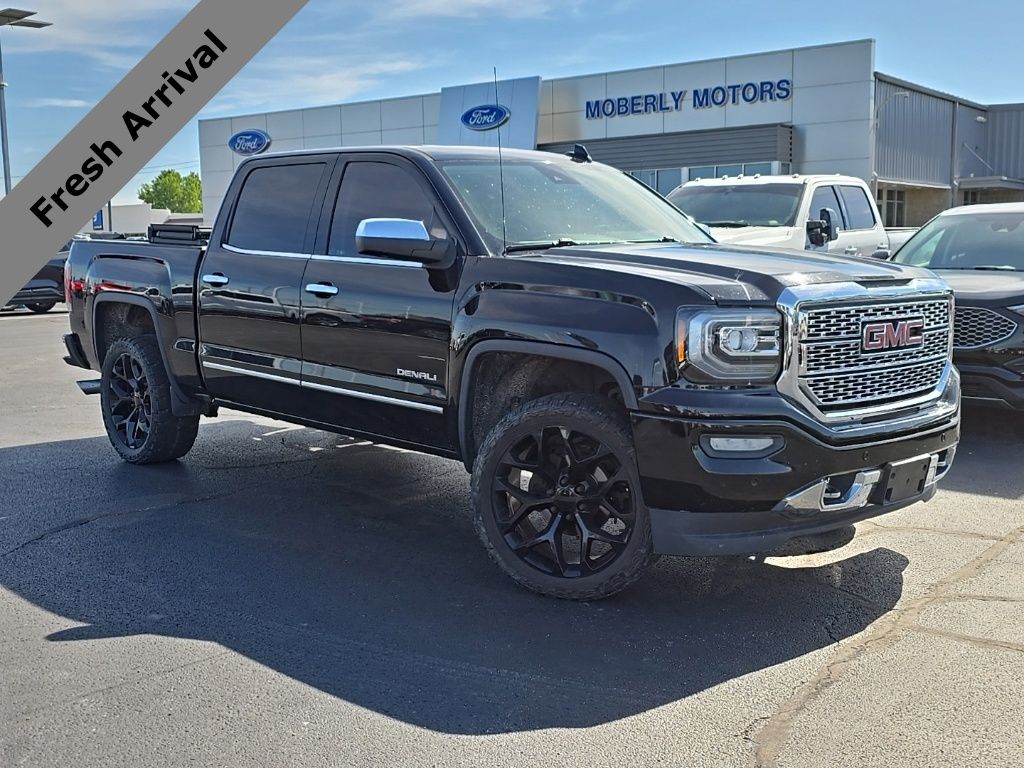 2017 GMC Sierra 4WD Crew Cab Short Box's photo
