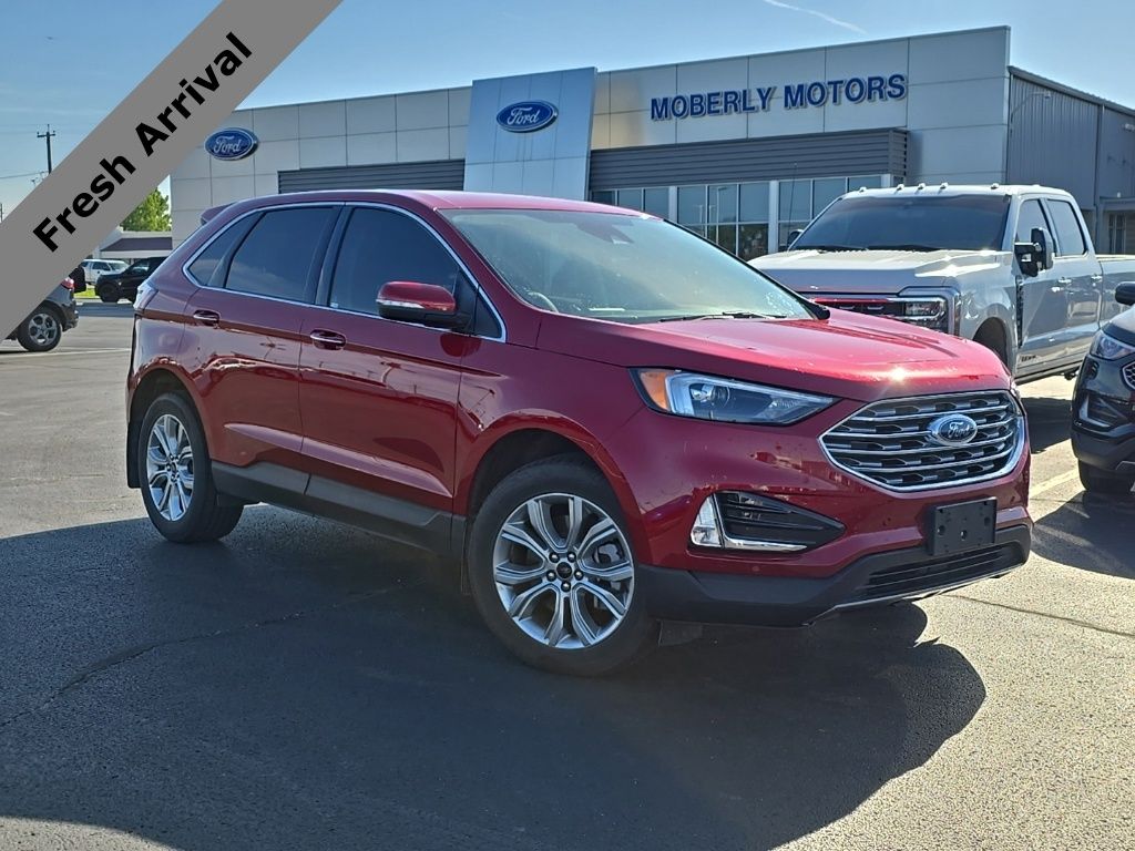 2024 Ford Edge Titanium AWD's photo