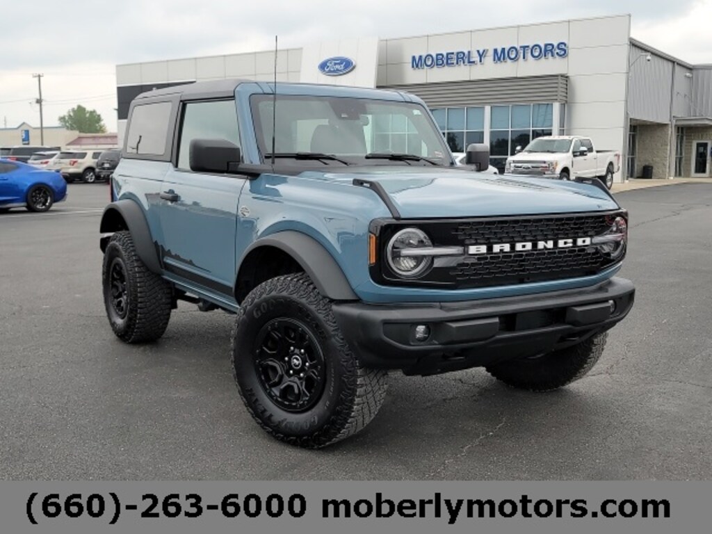 Used 2022 Ford Bronco For Sale at Moberly Motors VIN 1FMDE5CPXNLA76111