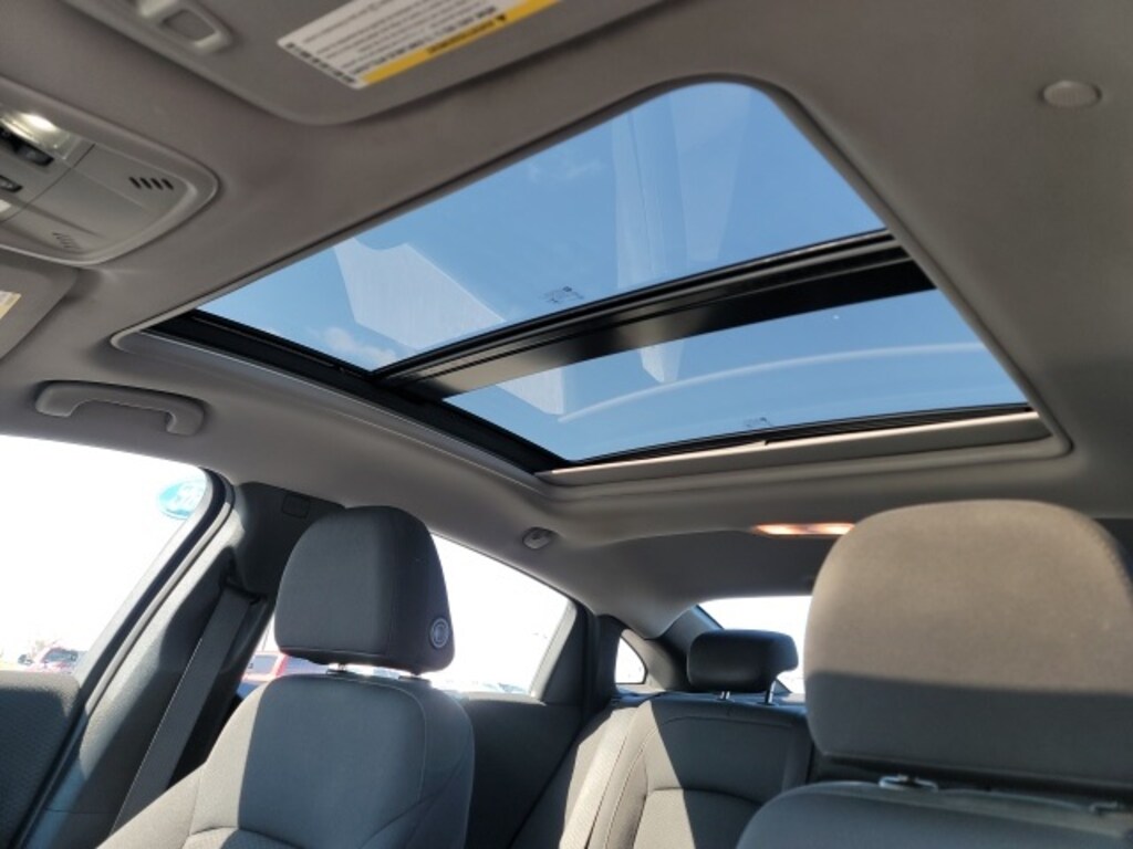 Used 2022 Chevrolet Malibu For Sale at Moberly Motors VIN