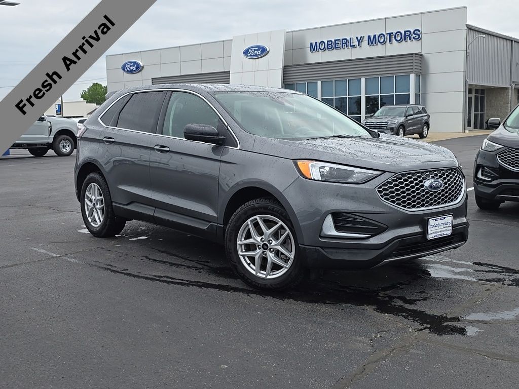 2024 Ford Edge SEL AWD's photo