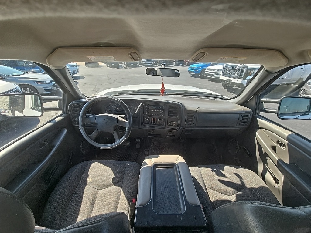 1GCHK24U56E289328