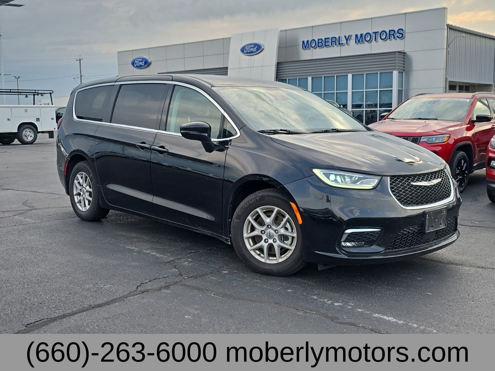 2024 Chrysler Pacifica Touring L
