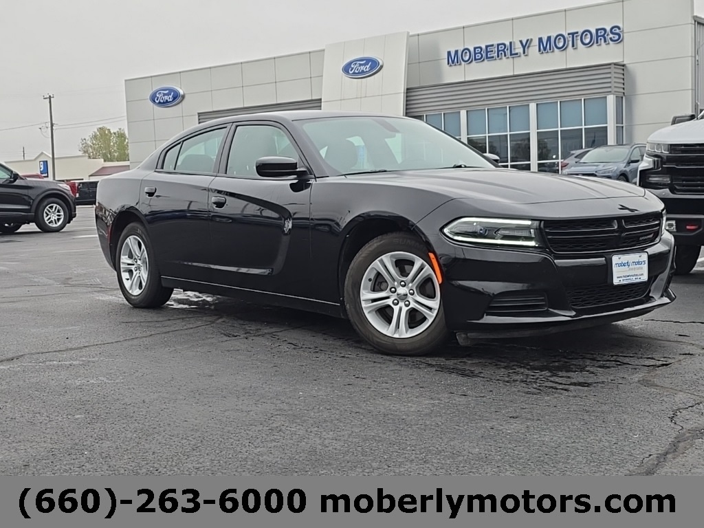 2018 Dodge Charger SXT's photo