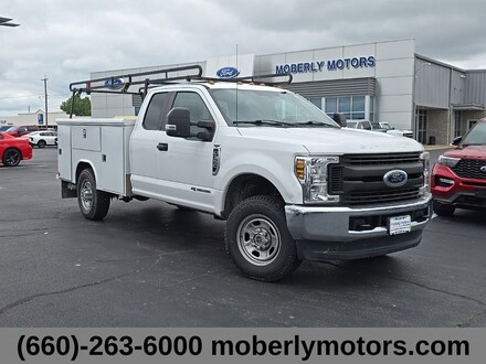 2019 Ford F-350SD XL Chassis
