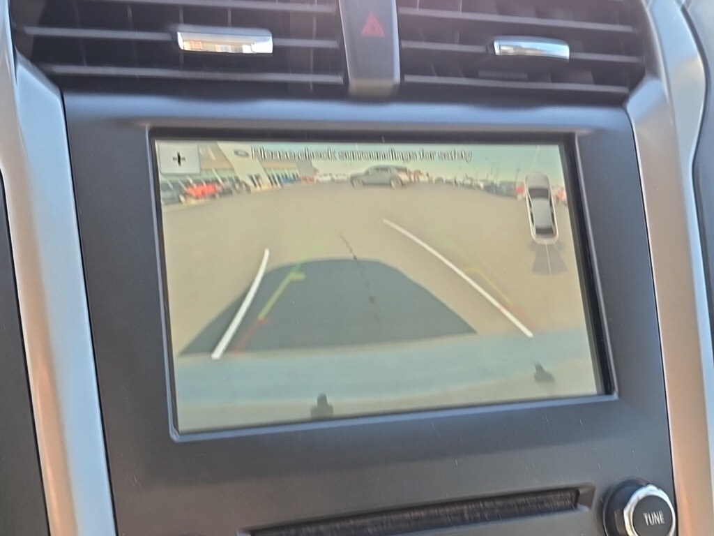 Used 2018 Ford Fusion SE Sedan