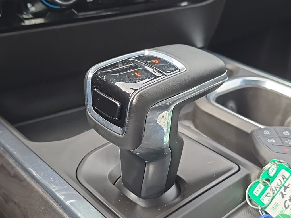 2024 Chevrolet Silverado 1500 LTZ - Photo 14