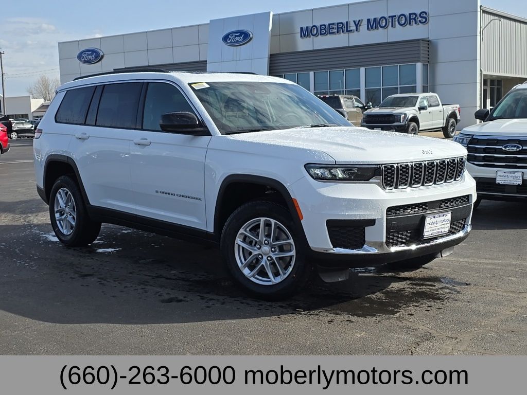 2026 Jeep Grand Cherokee L Laredo X 4x4's photo