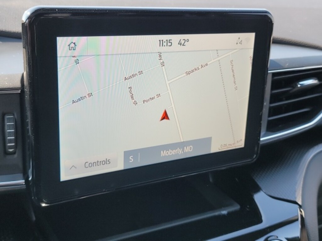 New 2024 Ford Explorer For Sale at Moberly Motors VIN 1FMSK8KH1RGA63550