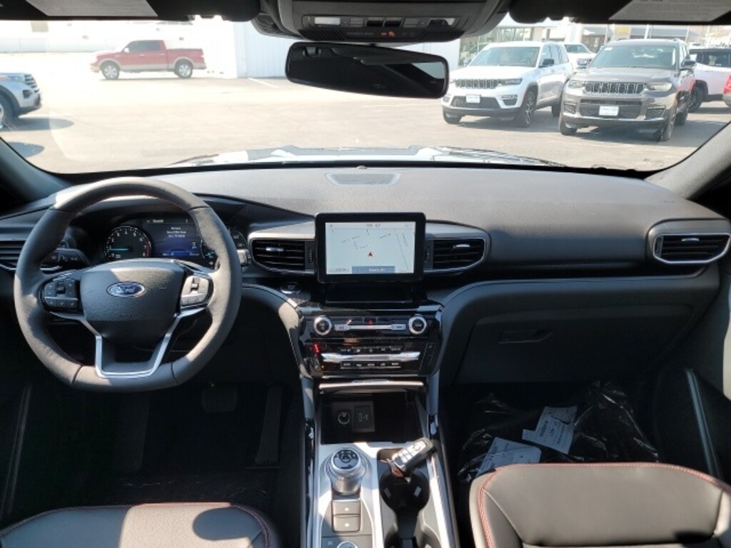 New 2024 Ford Explorer For Sale at Moberly Motors VIN 1FMSK8KH1RGA63550