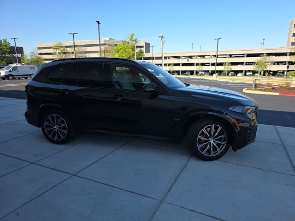 Used 2024 BMW X5 xDrive40i SUV
