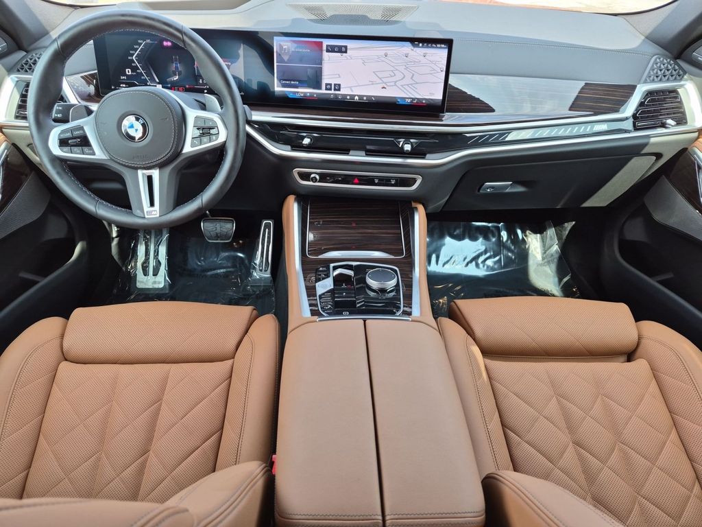 2026 BMW X6 M60i - Photo 14