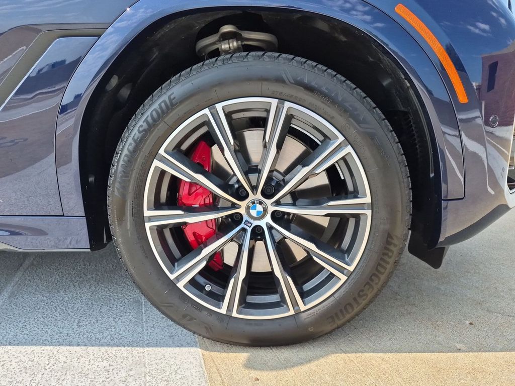 2026 BMW X6 M60i - Photo 23
