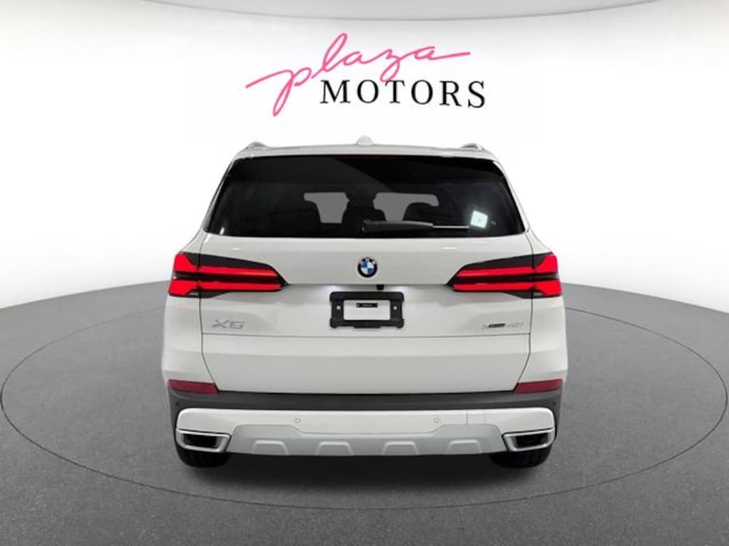New 2026 BMW X5 xDrive40i SUV