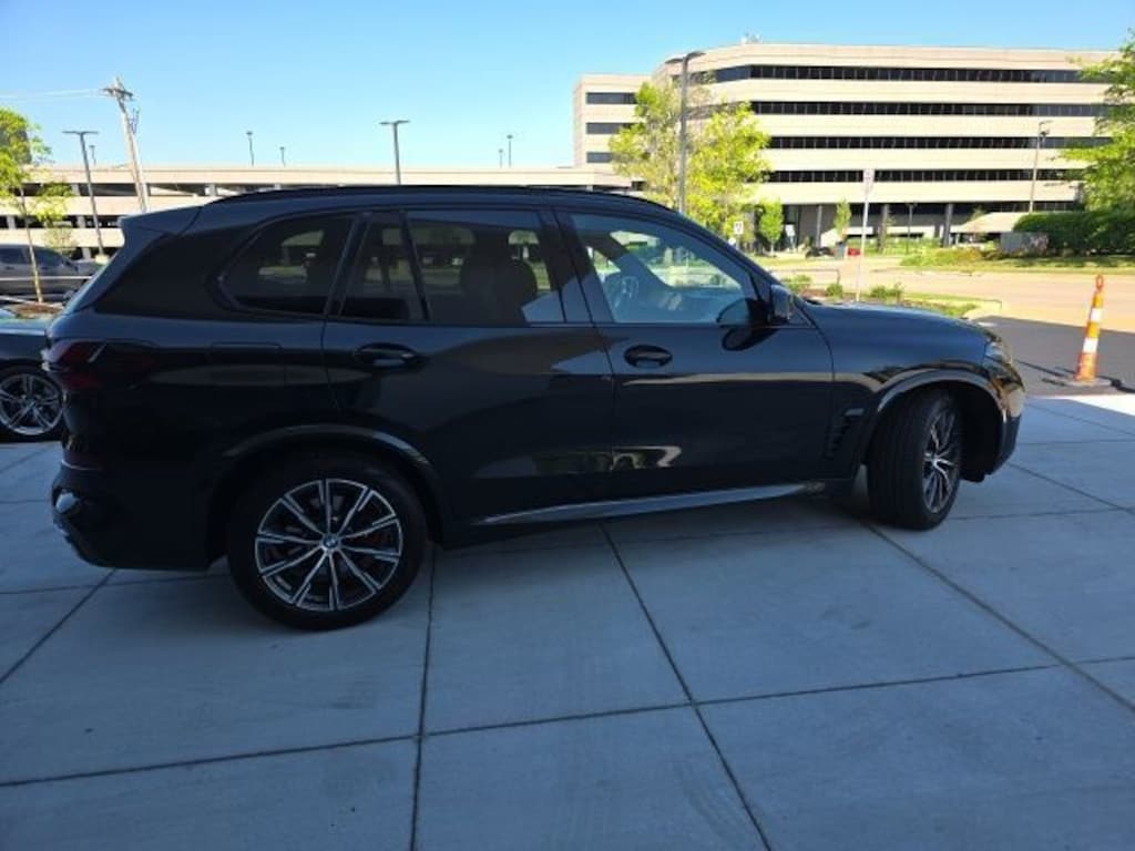Used 2024 BMW X5 xDrive40i SUV