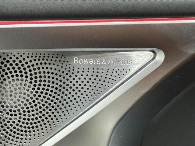 2026 BMW 8 Series 840i - Photo 24