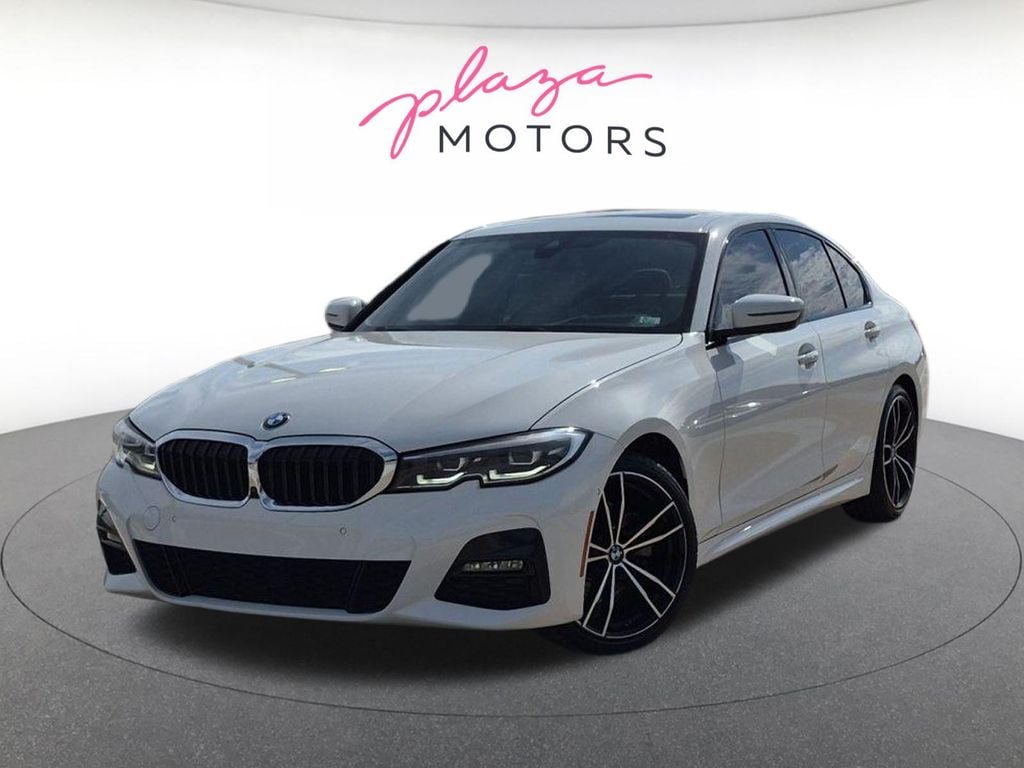2021 BMW 3 Series 330i xDrive Sedan's photo