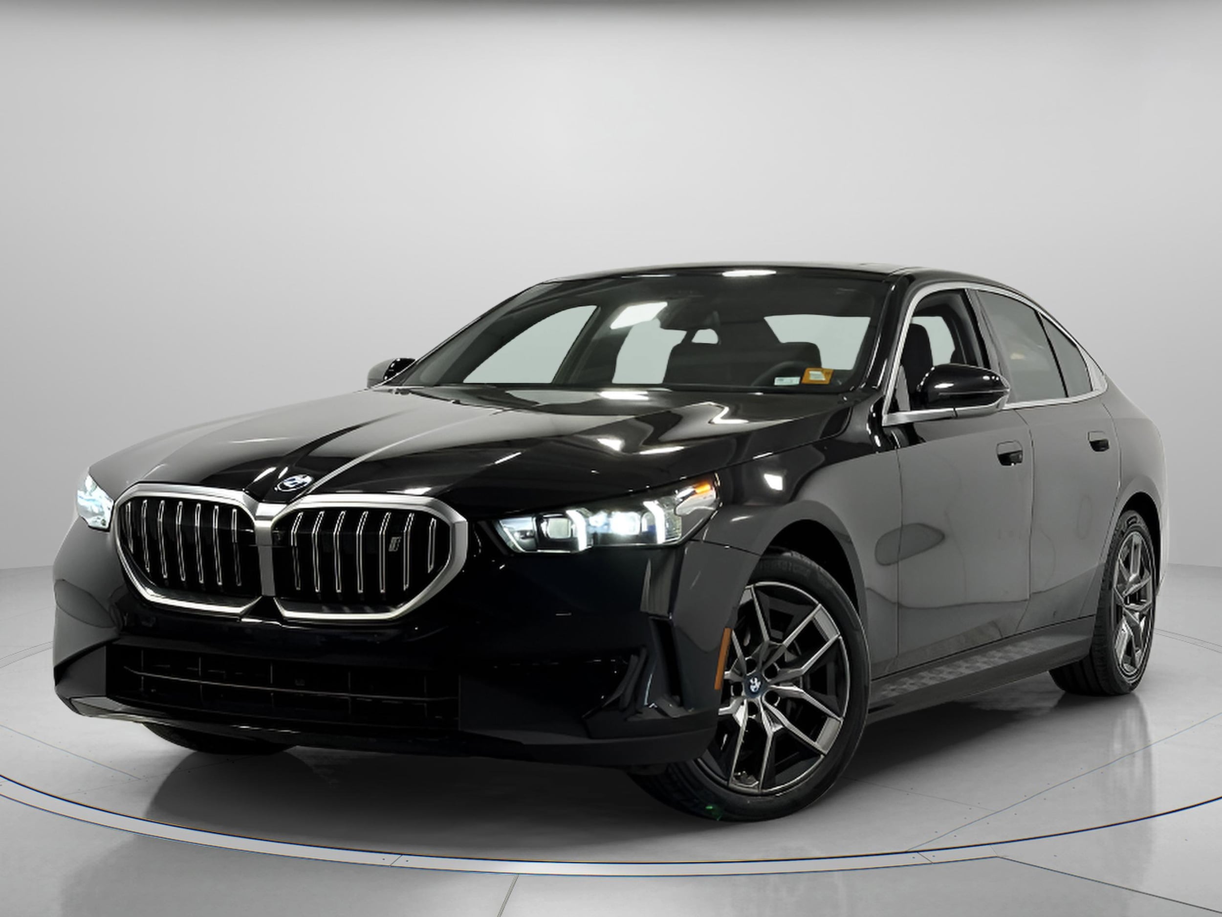 Used 2025 BMW i5 40 with VIN WBY13HG08SCS09695 for sale in Creve Coeur, MO
