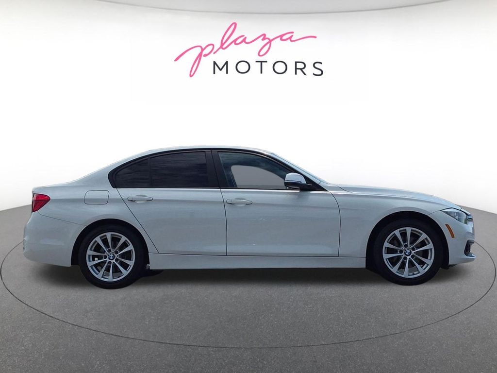 Used 2016 BMW 320i Sedan