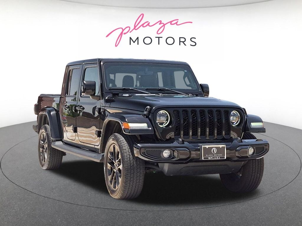 Used 2023 Jeep Gladiator Overland Truck Crew Cab