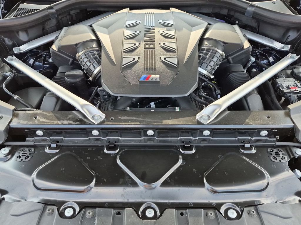 2026 BMW X6 M60i - Photo 24