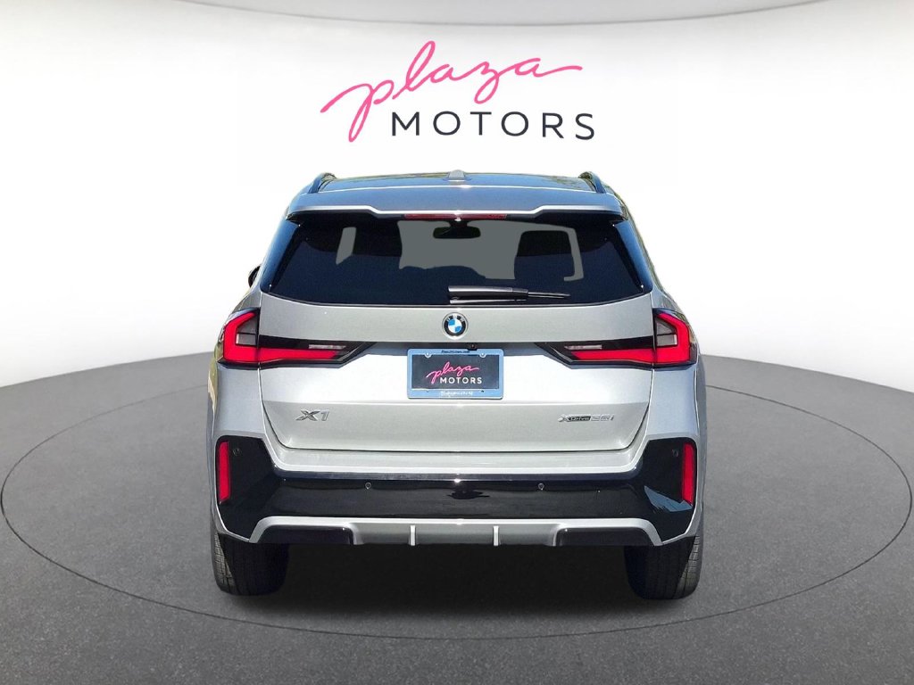 2026 BMW X1 28i - Photo 6