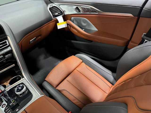 2026 BMW 8 Series 840i - Photo 18