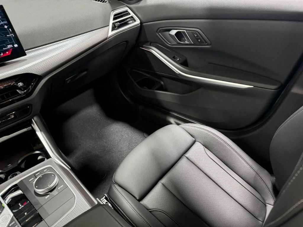 2026 BMW 3 Series 330i - Photo 32