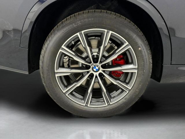 2026 BMW X5 M60i - Photo 9