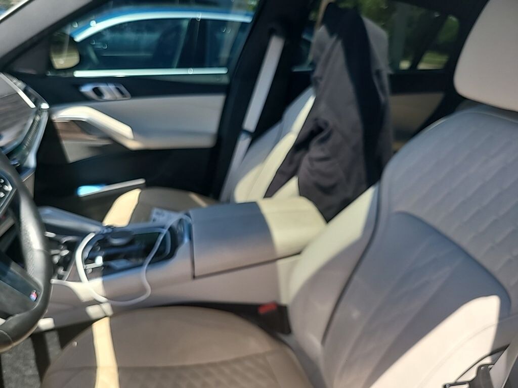 Used 2024 BMW X6 xDrive40i SUV