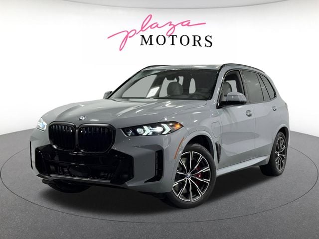 2026 BMW X5 xDrive50e's photo
