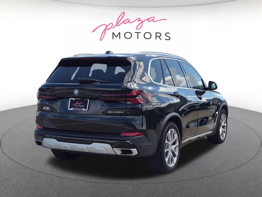 2026 BMW X5 50e - Photo 5