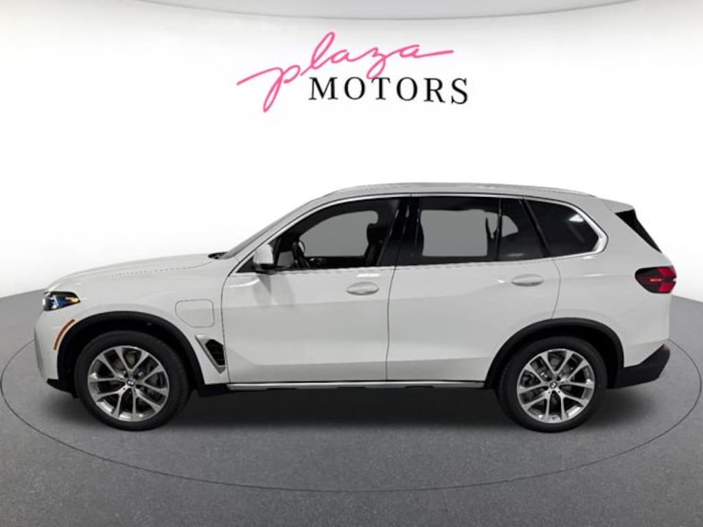 New 2026 BMW X5 PHEV xDrive50e SUV