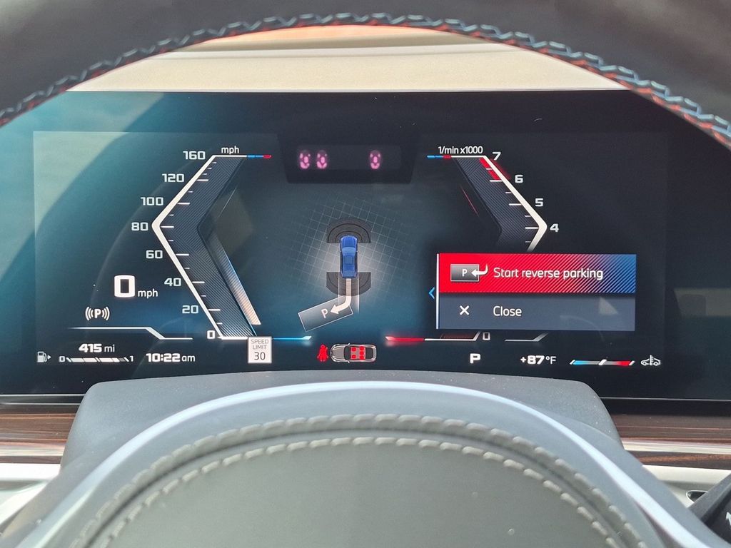 2026 BMW X6 M60i - Photo 17