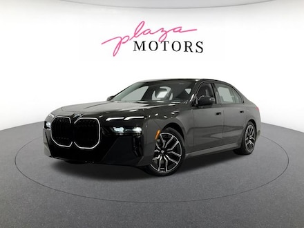 2026 BMW 740i xDrive Sedan