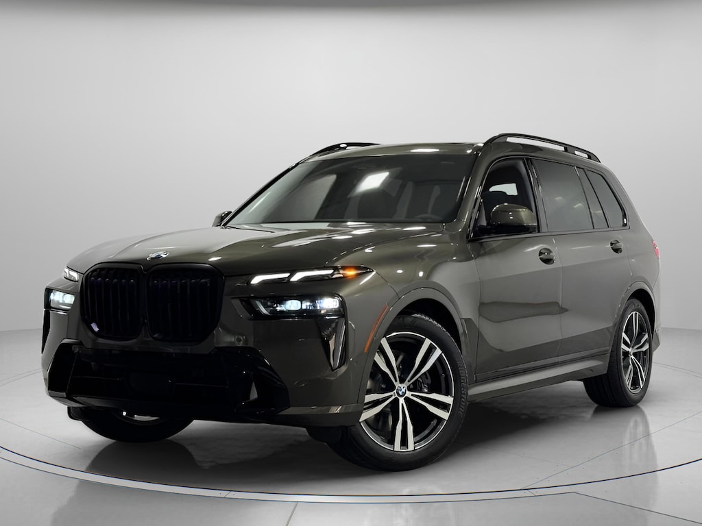 New 2026 BMW X7 xDrive40i SUV